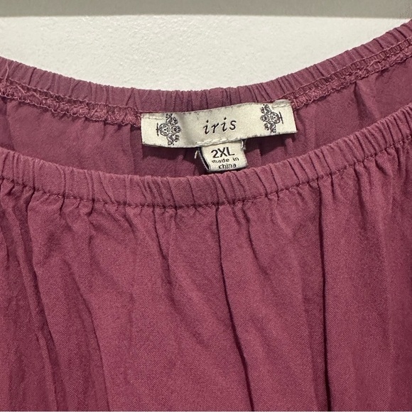 Iris blouse‎ - Picture 2 of 3